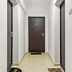公寓 Living In Color - Chic With Balcony At Belvedere Residences *