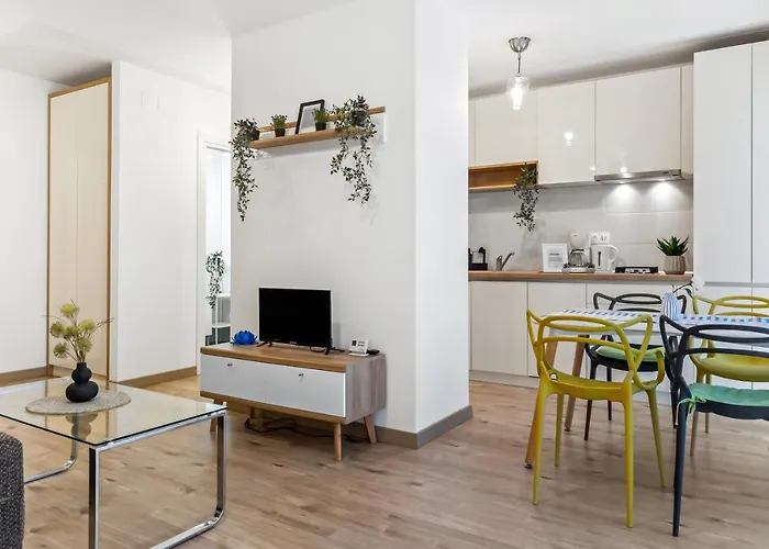 Living In Color - Chic With Balcony At Belvedere Residences شقة بوخارست